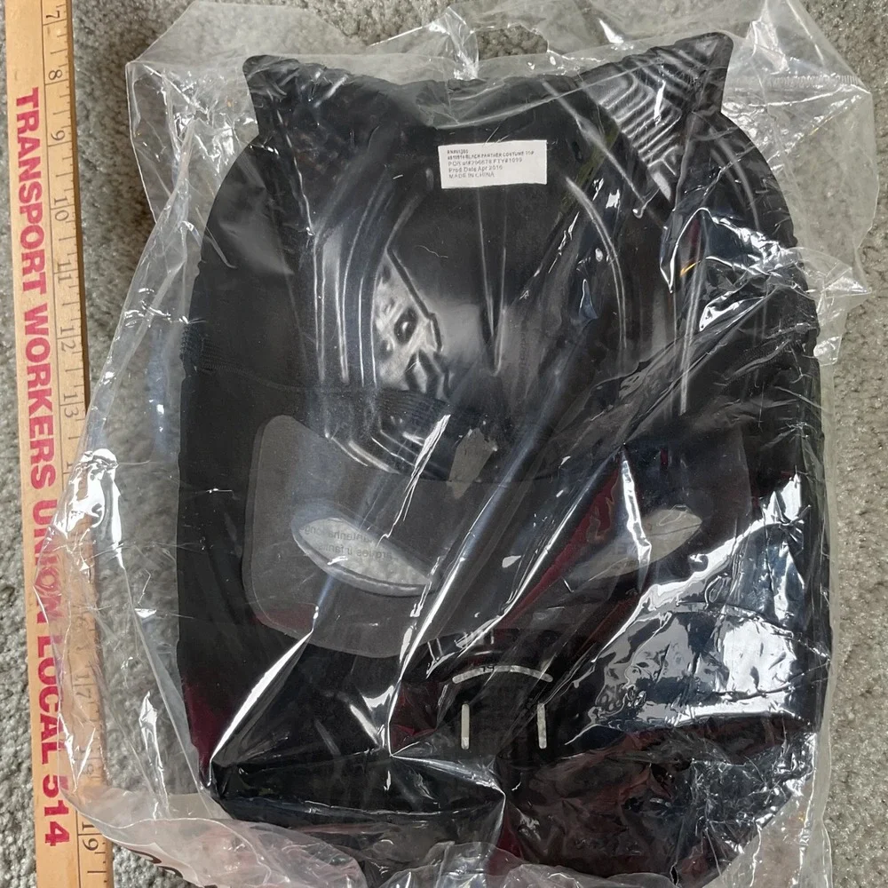 Marvel Black Panther Costume Top and Mask Kids OS Black Silver 240-11-5434